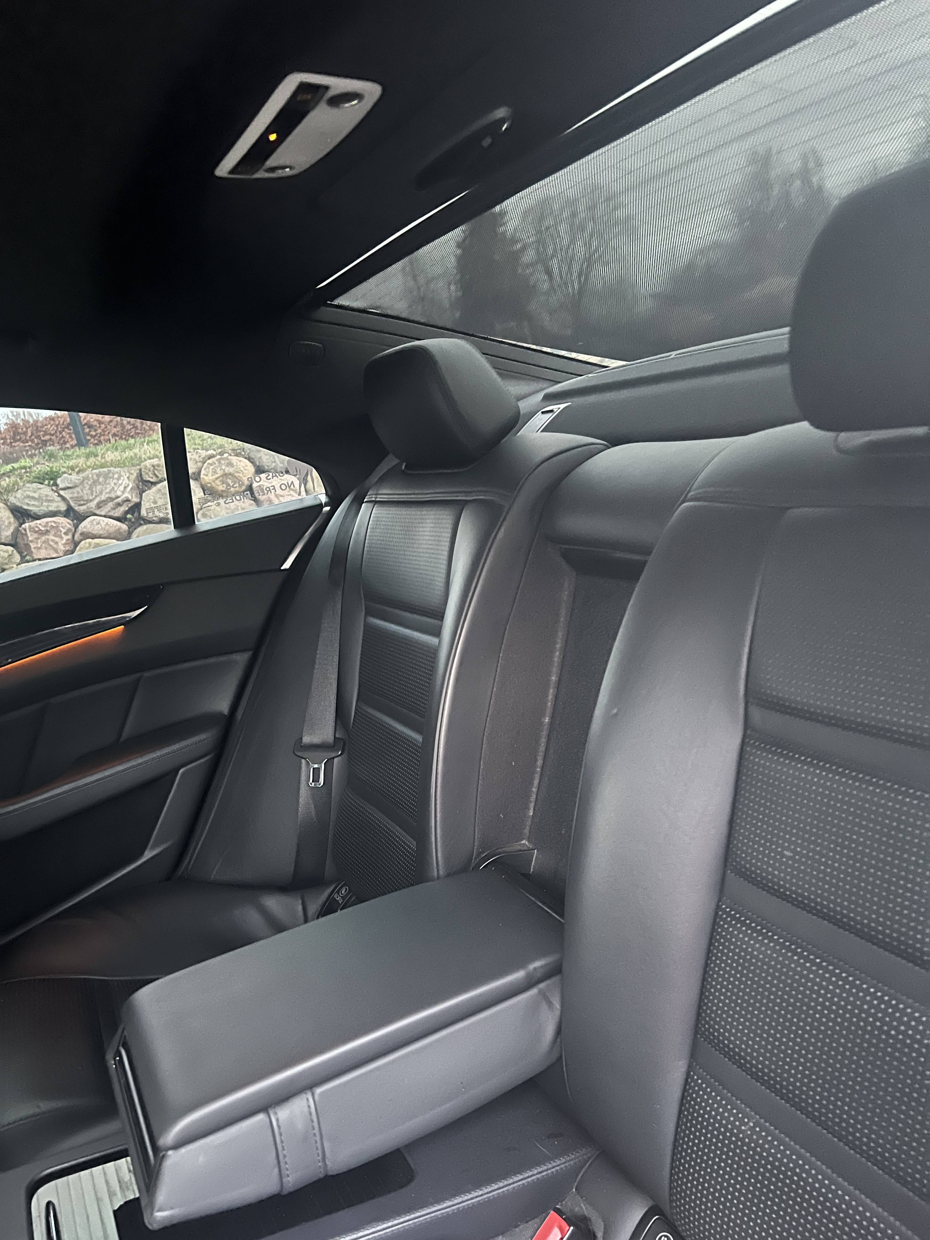 Hvid Mercedes CLS220 fra 2013