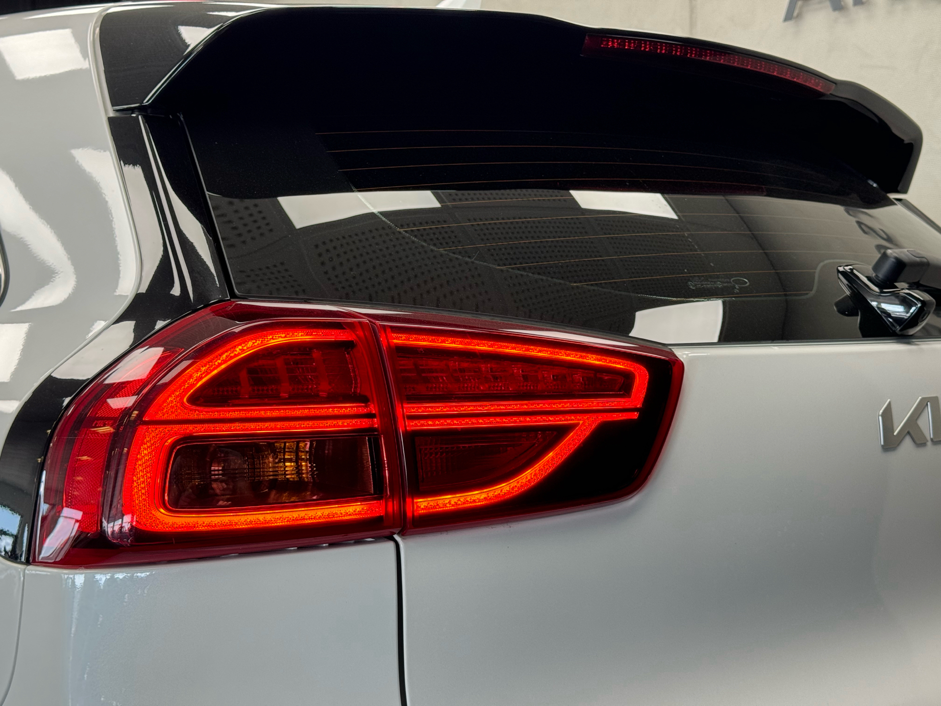 Hvid Kia e-Niro fra 2022