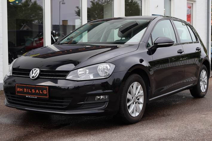 Sort VW Golf fra 2014