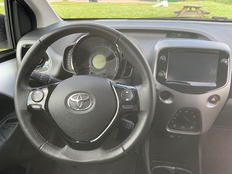 Toyota Aygo 1,0 benzin (72 hk)