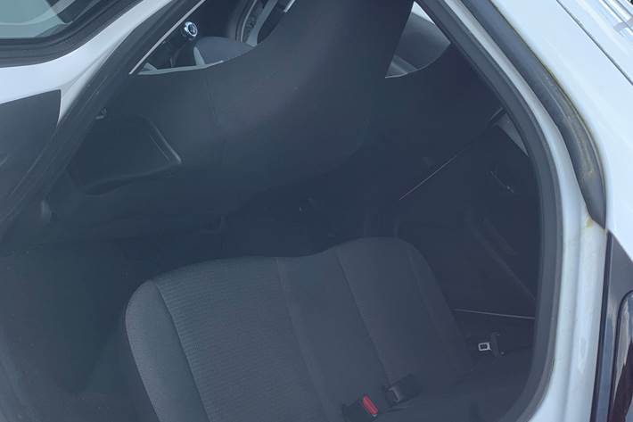 Hvid Toyota Aygo fra 2021