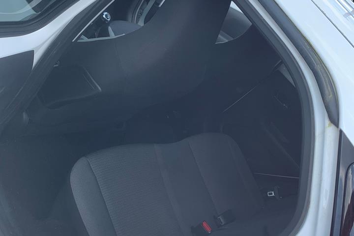 Hvid Toyota Aygo fra 2021