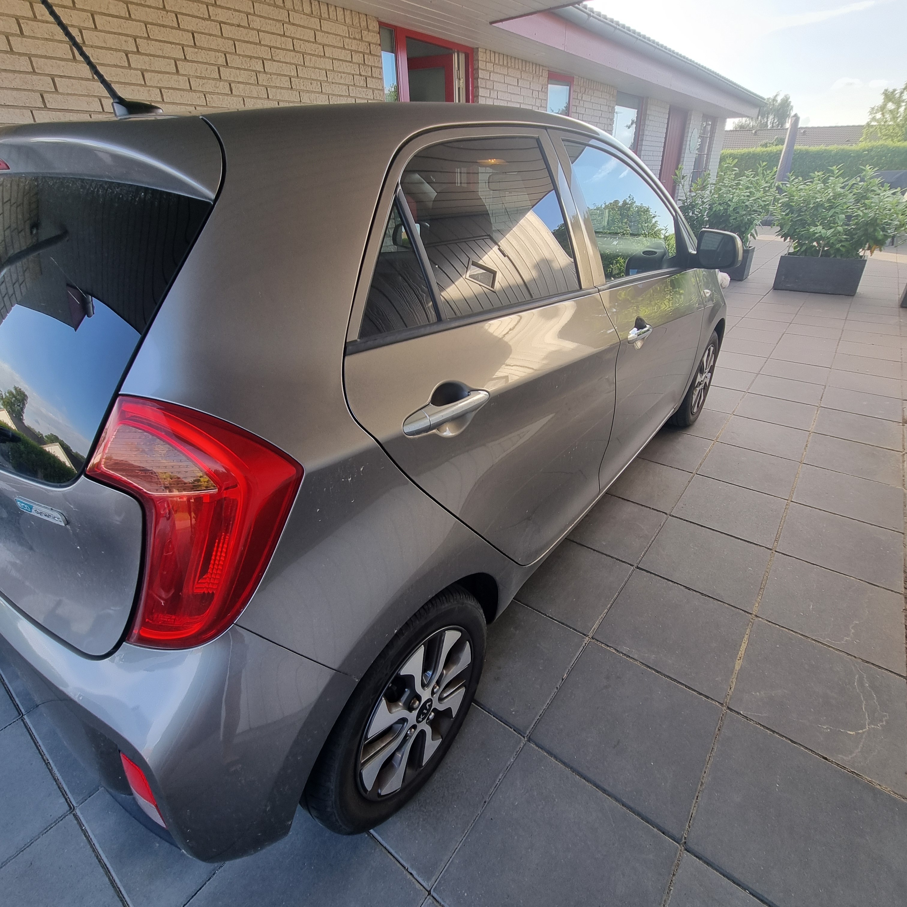 Kia Picanto 1,2 5-dørs Man. 5