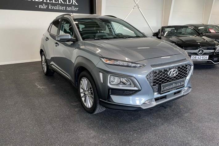 Grå Hyundai Kona fra 2021