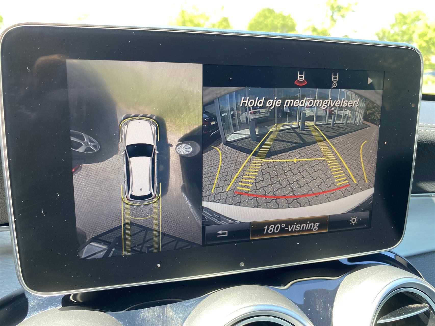 Hvid Mercedes C220 d fra 2015