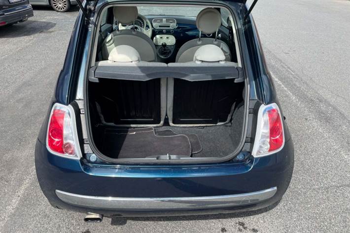 Grøn Fiat 500 fra 2013