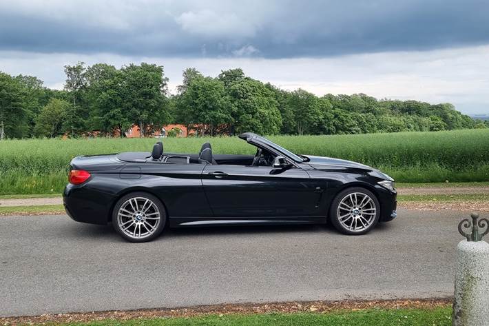 Sort BMW 4-serie fra 2014