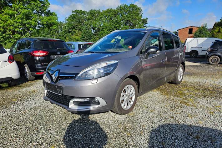 Grå Renault Grand Scenic III fra 2015