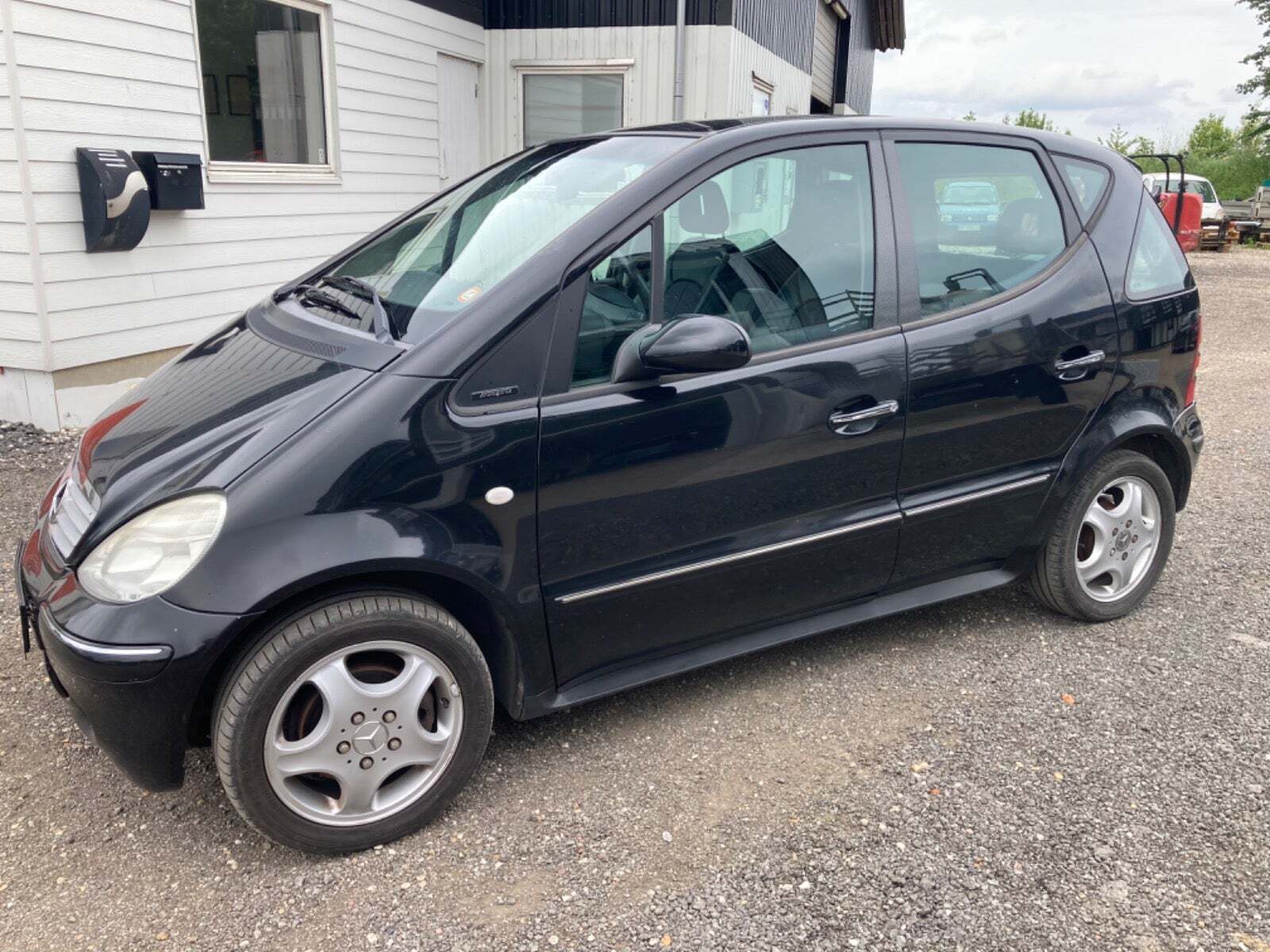 Sort Mercedes A160 fra 2002