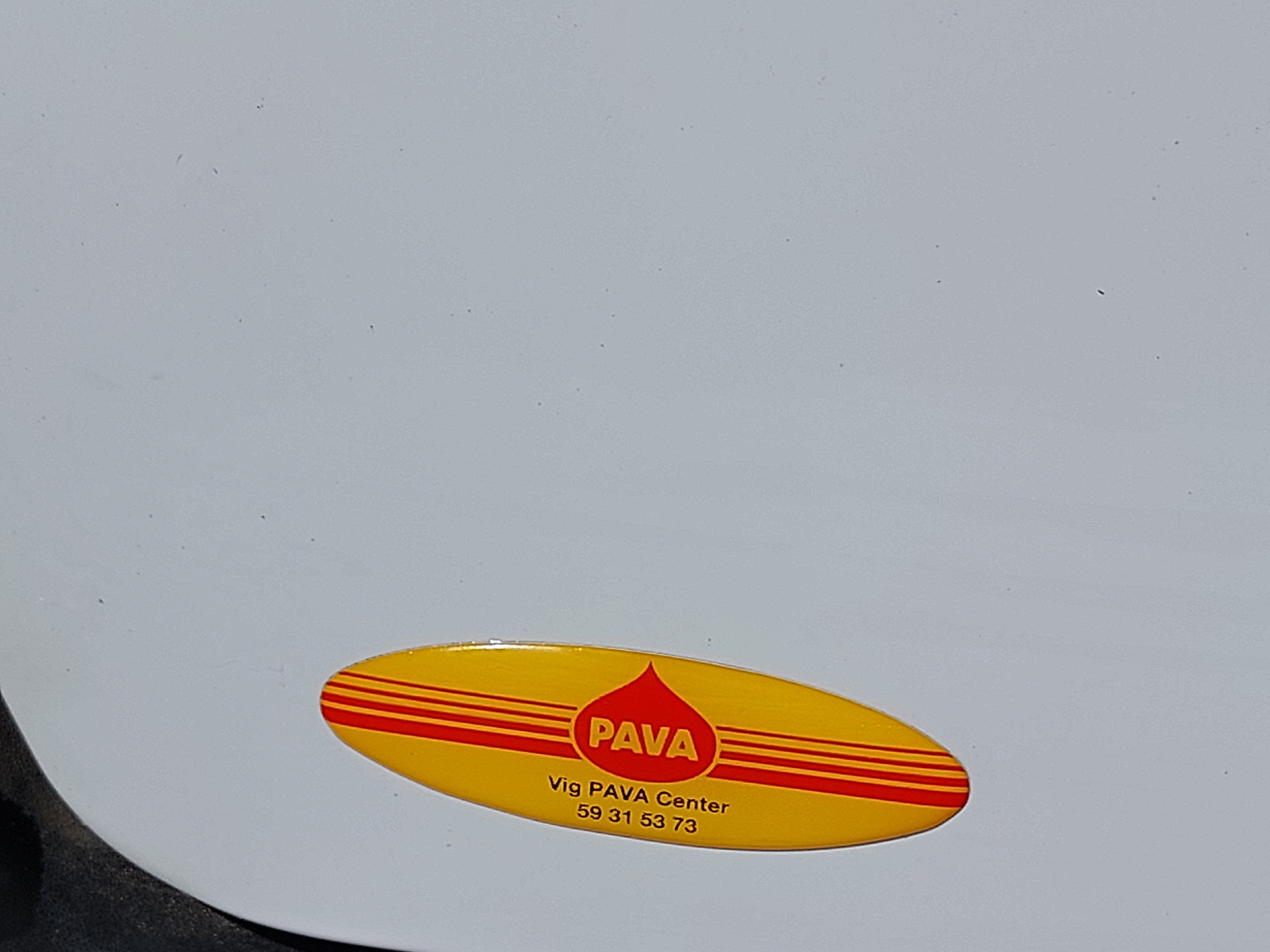 Hvid Ford Transit Connect fra 2016