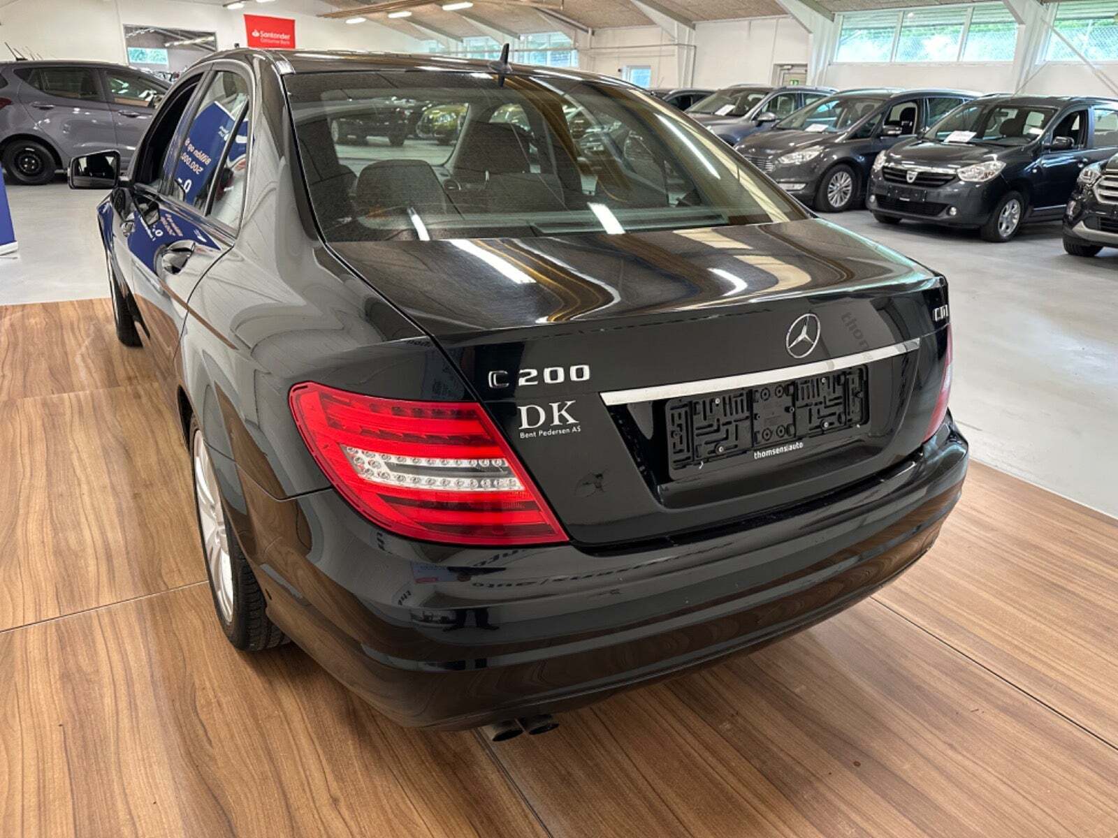Mercedes C200