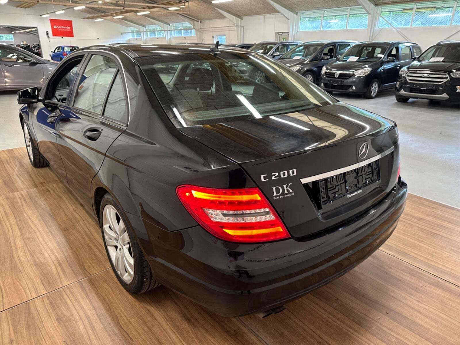 Mercedes C200