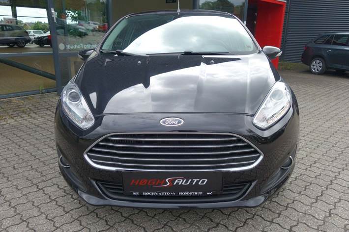 Sort Ford Fiesta fra 2014