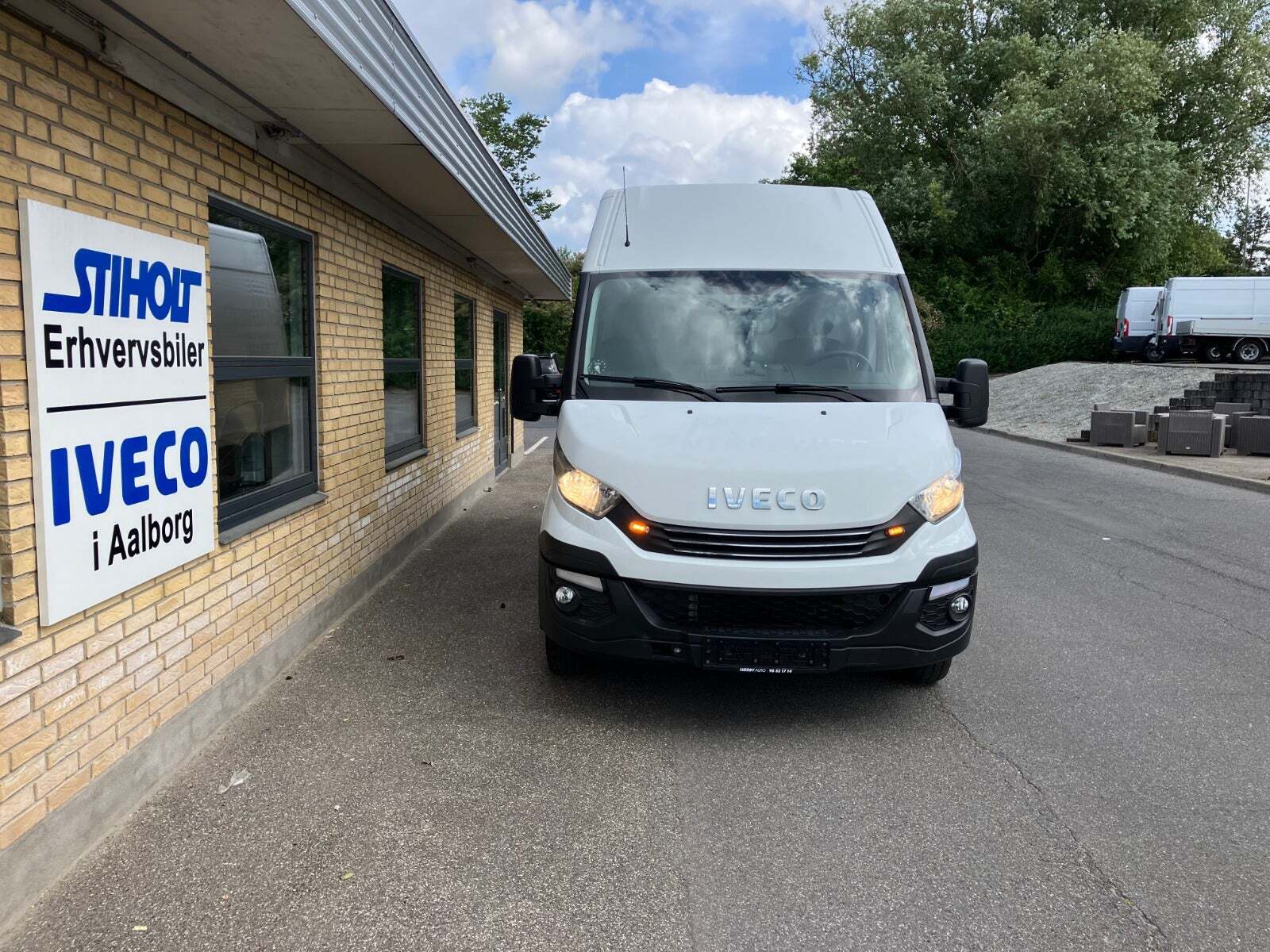 Hvid Iveco Daily fra 2018