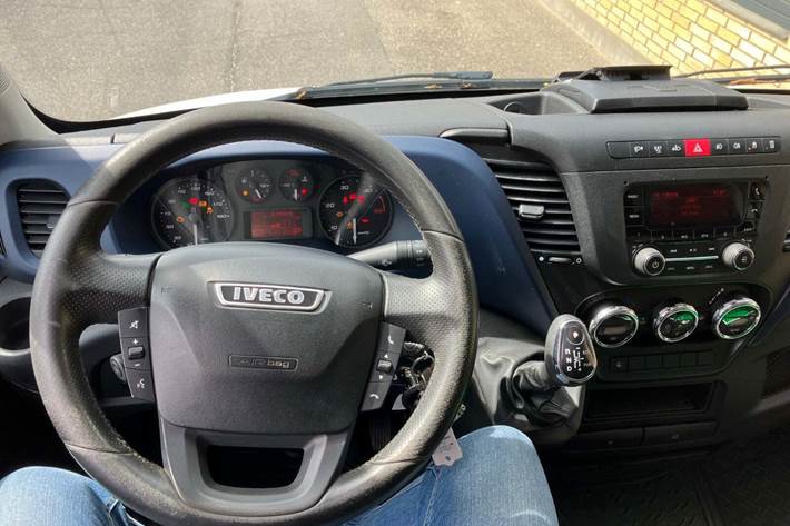 Hvid Iveco Daily fra 2018
