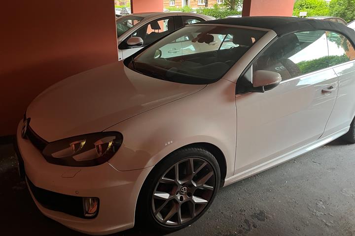 Hvid VW Golf VI fra 2019