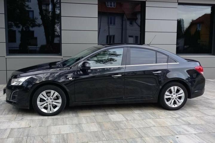 Sort Chevrolet Cruze fra 2013