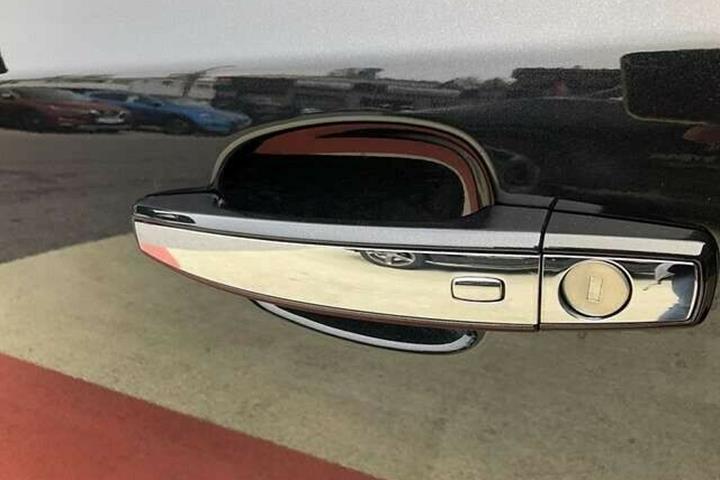 Sort Chevrolet Cruze fra 2013