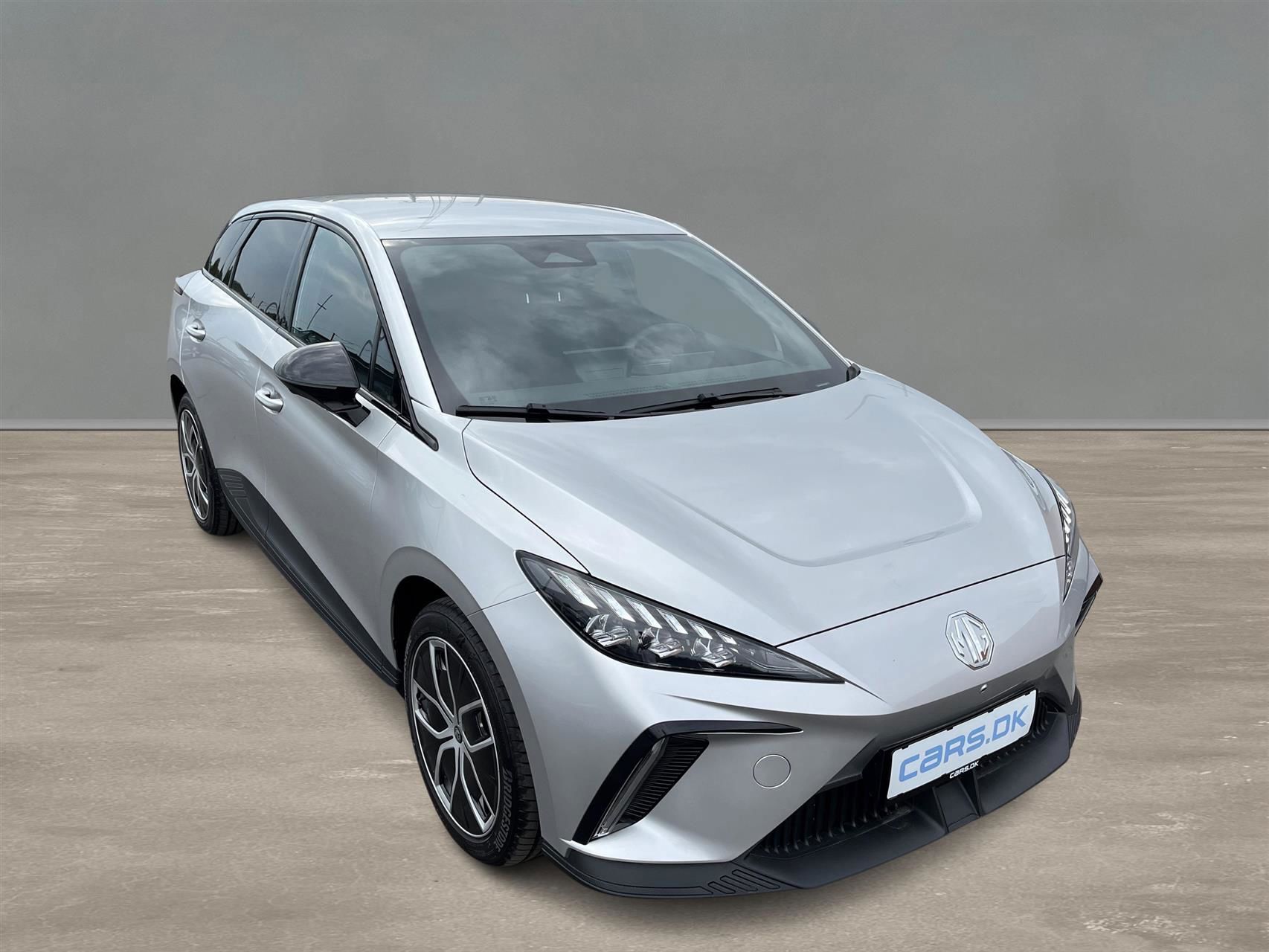 Grå MG MG4 Electric fra 2024