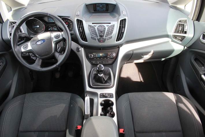 Sølv Ford Grand C-Max fra 2011