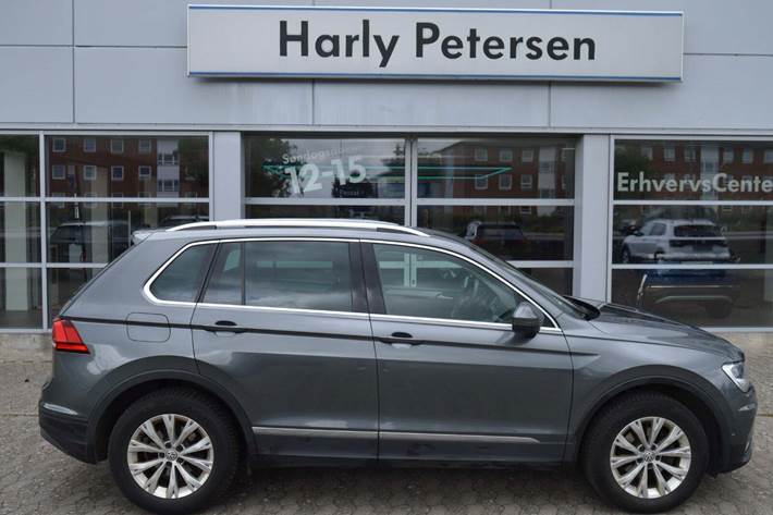Grå VW Tiguan fra 2020