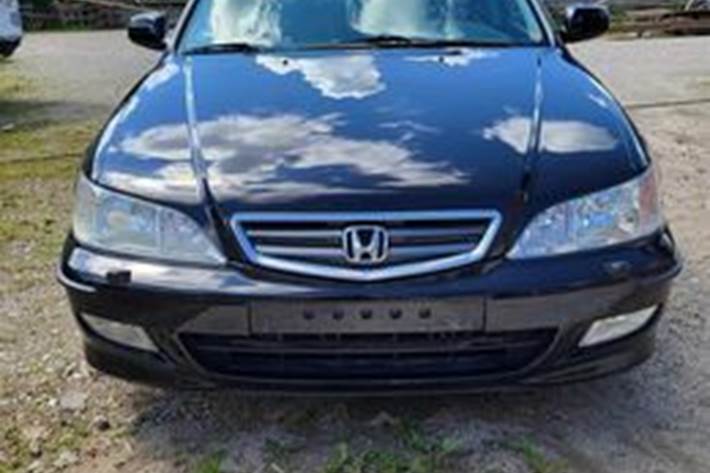 Sort Honda Accord fra 2001