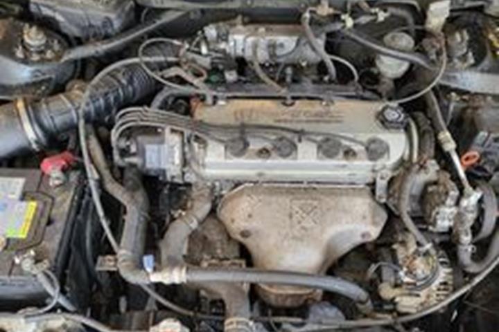 Sort Honda Accord fra 2001