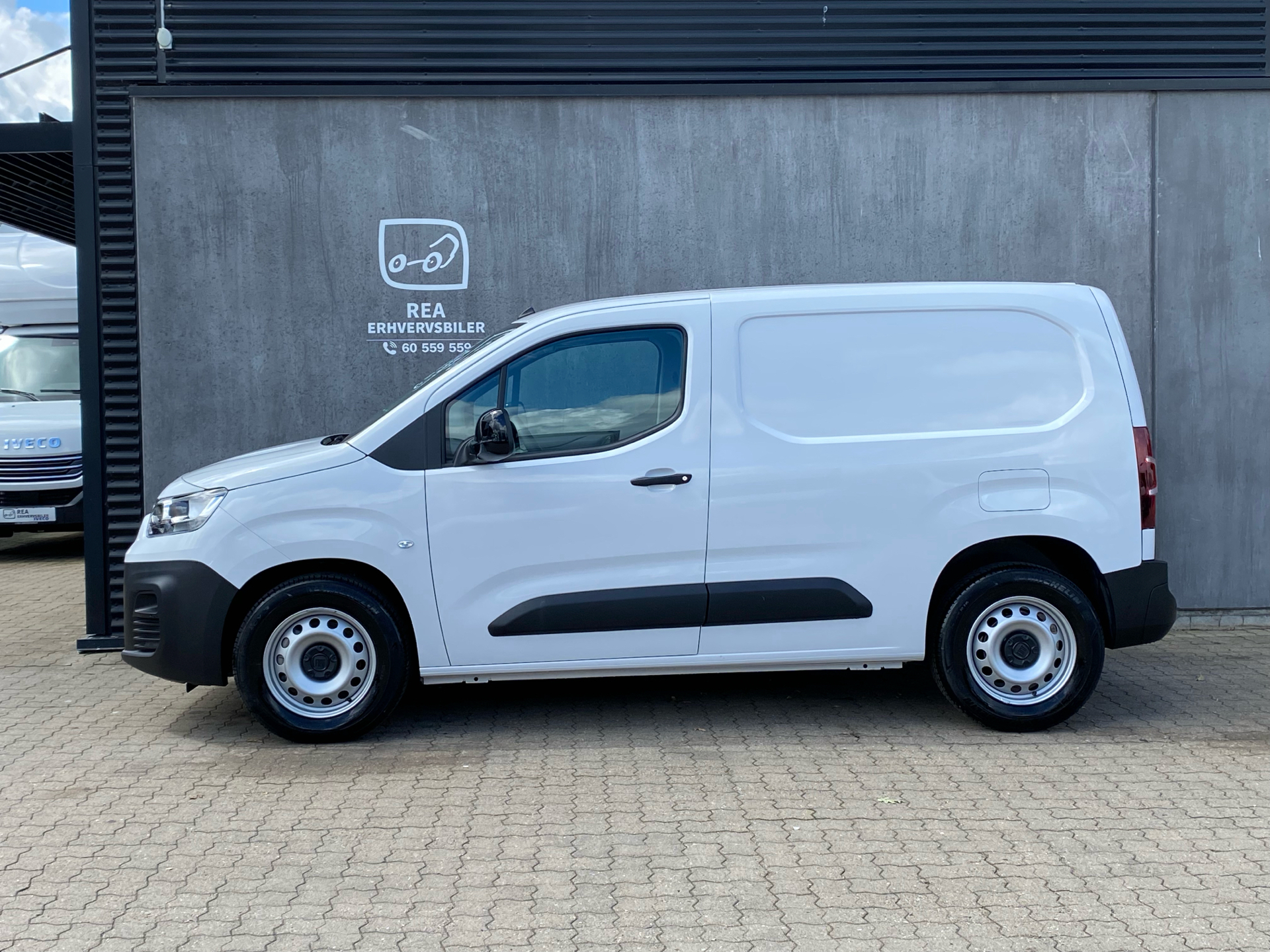 Hvid Fiat E-Doblò fra 2025