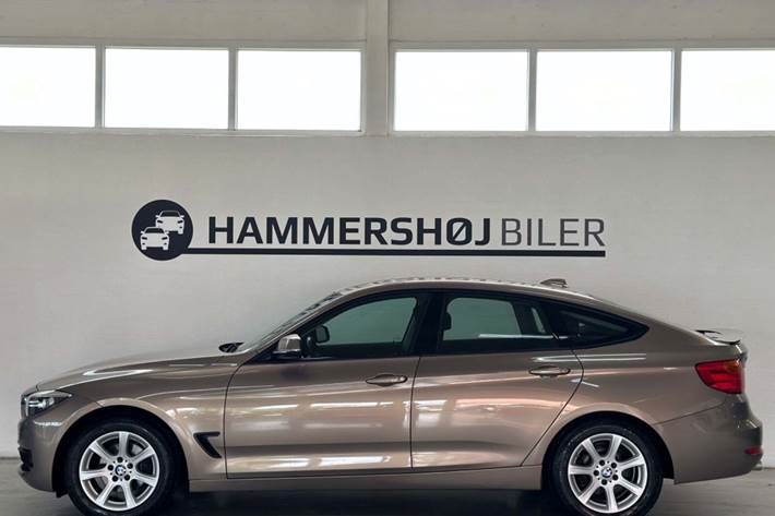 undefined BMW 320d fra 2016