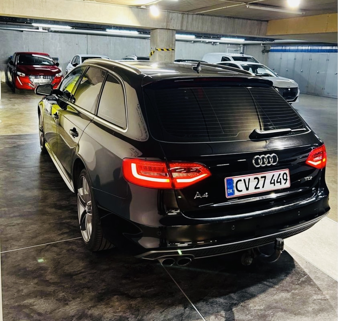 Sort Audi A4 fra 2015