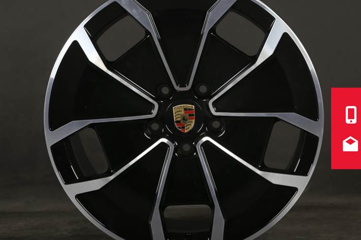 Sort Porsche Taycan 4 fra 2021