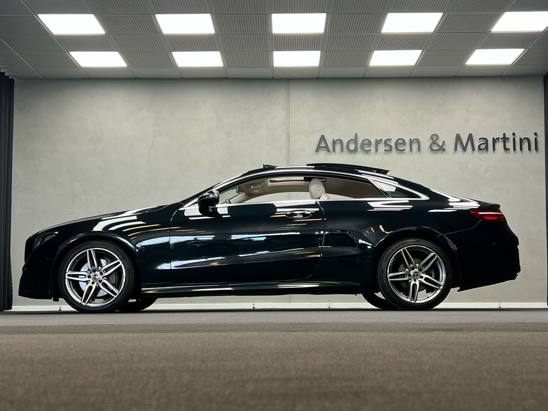 Mercedes E200 2,0 9G-Tronic 184HK 3d Aut.