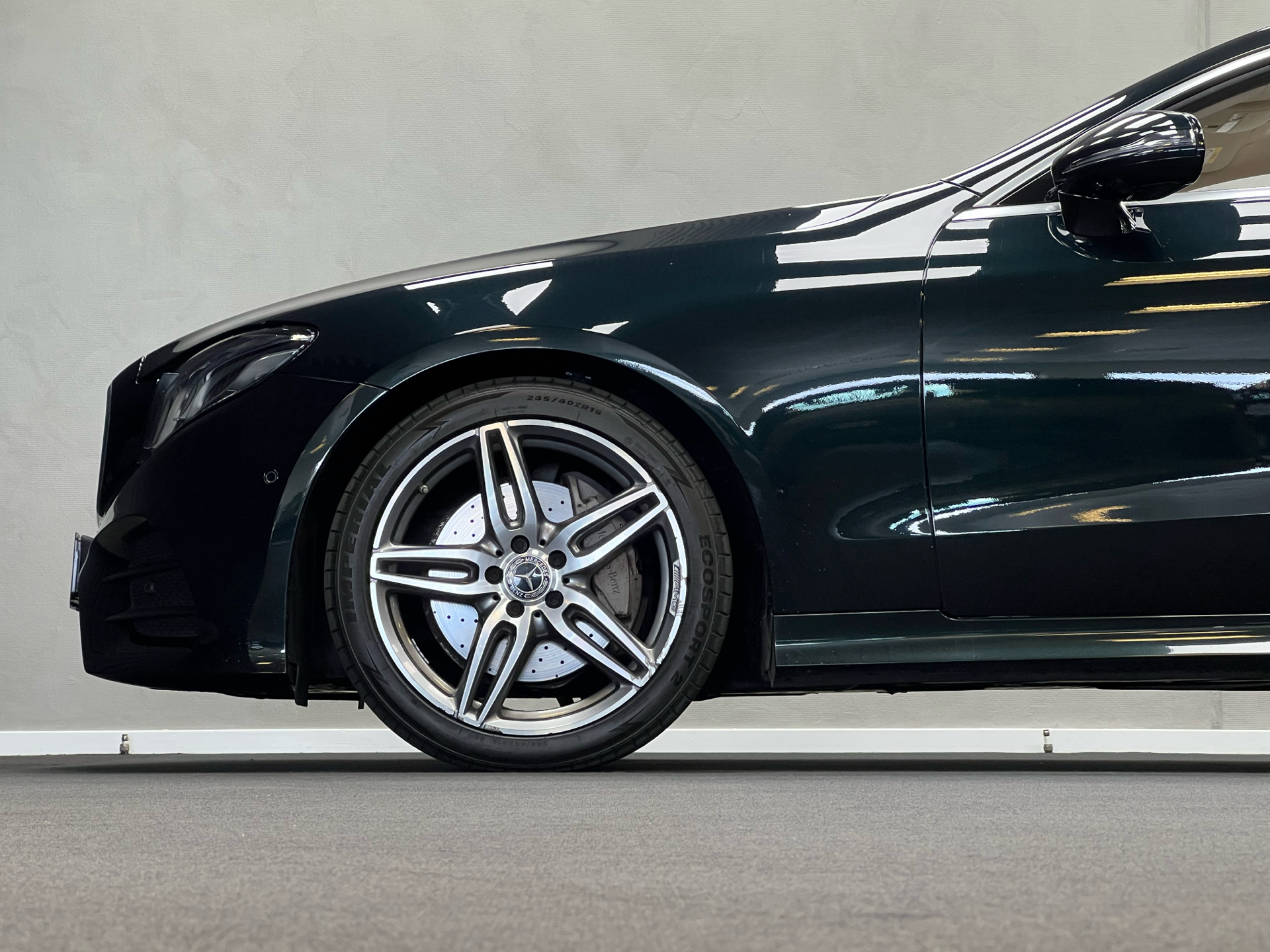 Mercedes E200