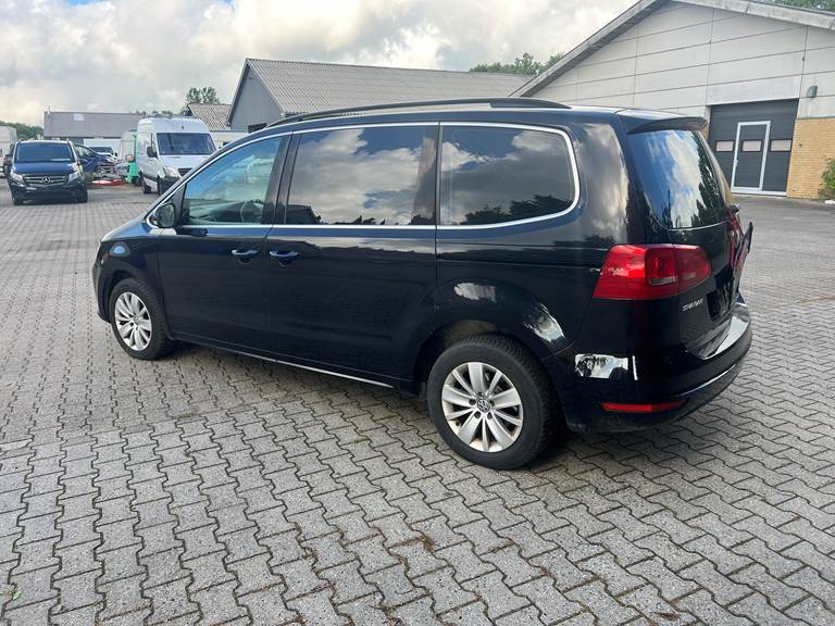 VW Sharan 2,0 TDI AUT.