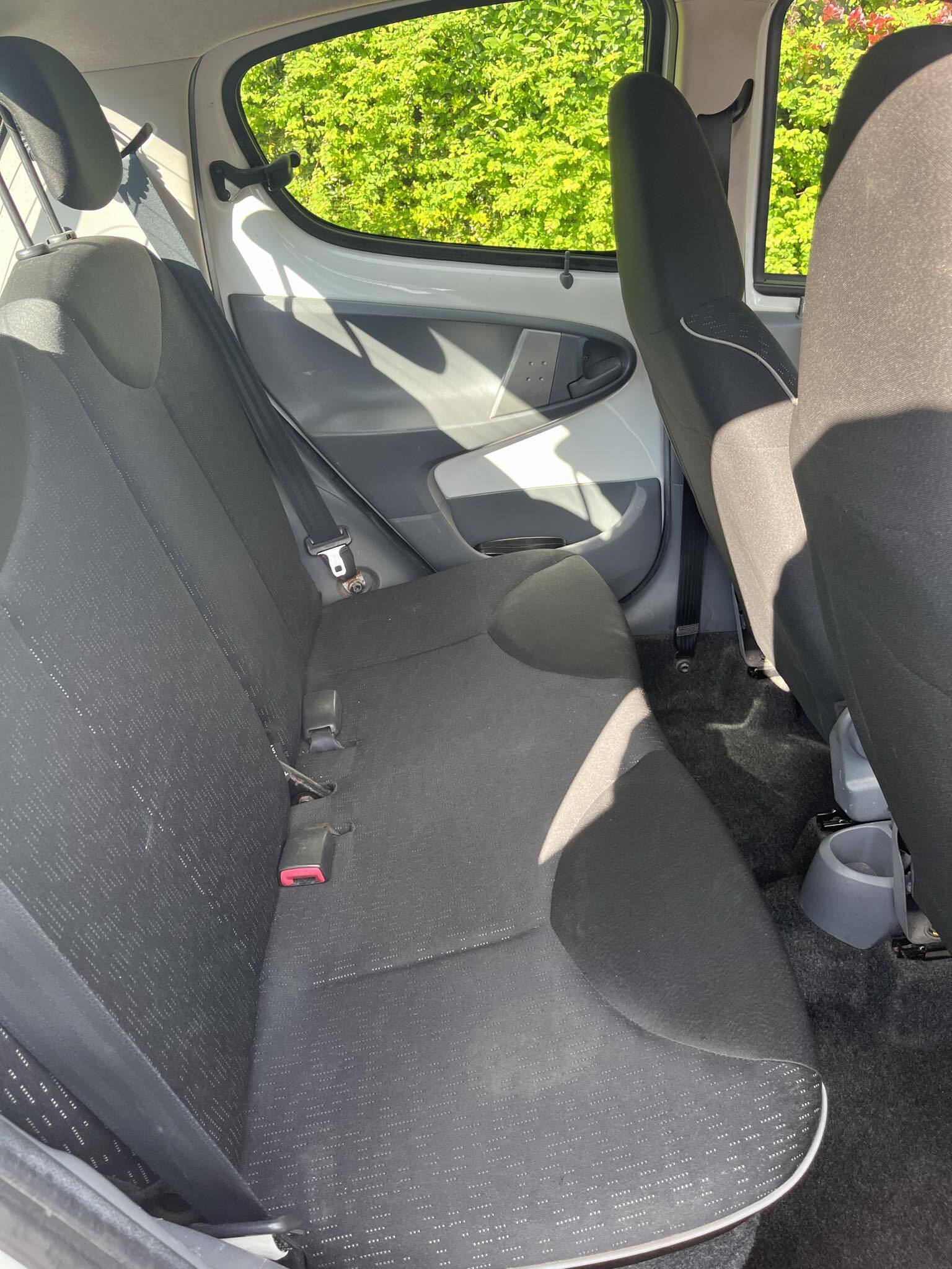 Peugeot 107 1,0 5-D 68 HK