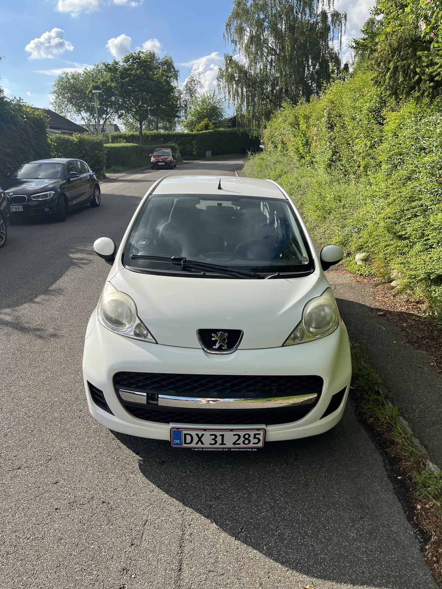 Hvid Peugeot 107 fra 2011