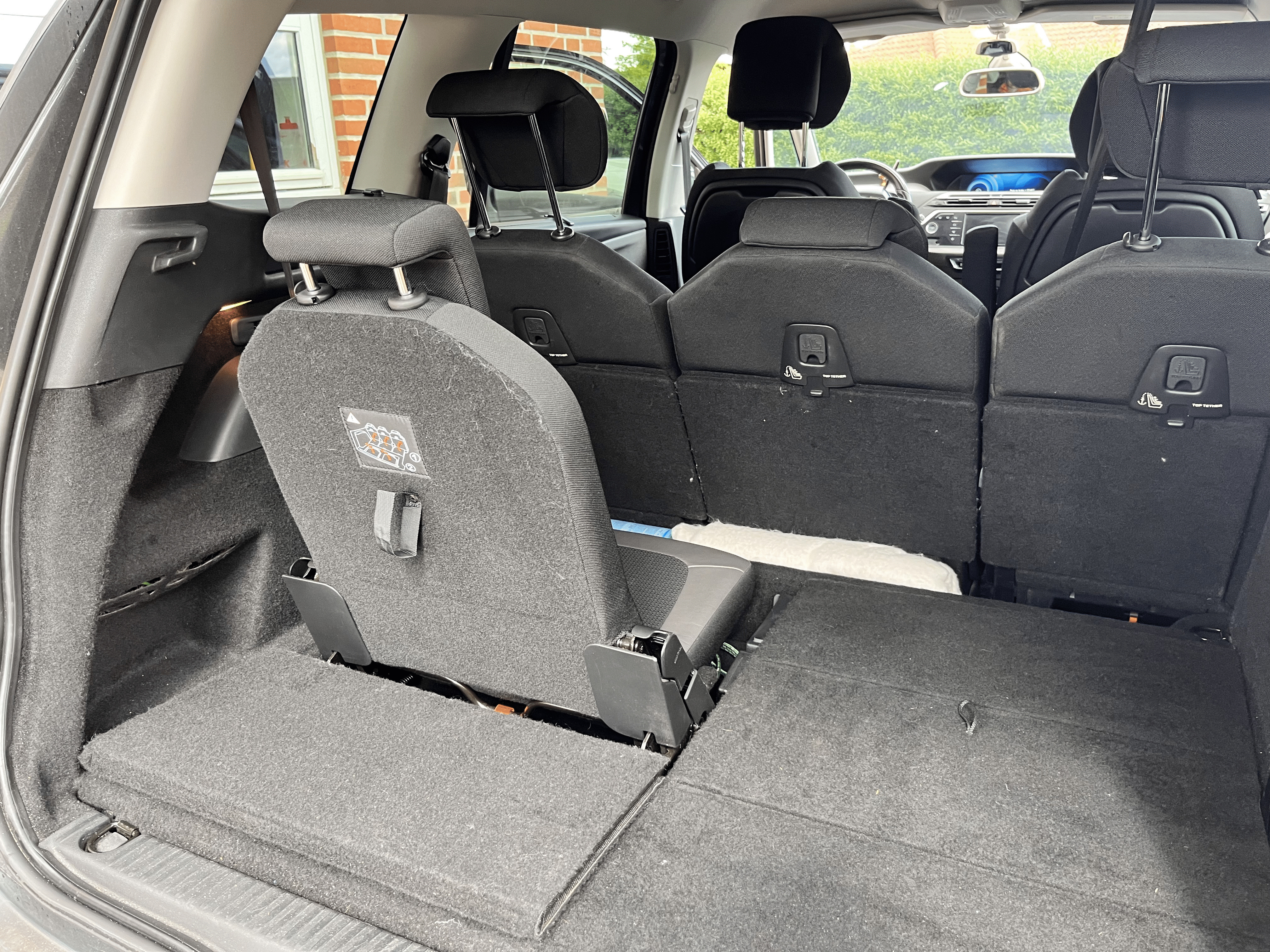 Grå Citroën Grand C4 Picasso fra 2015