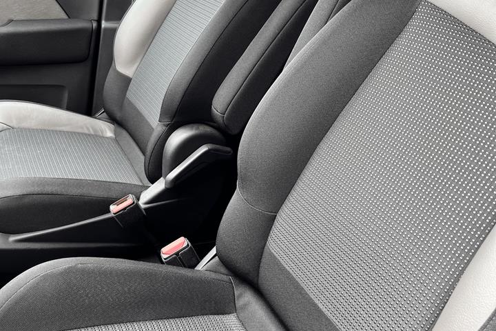 Grå Citroën Grand C4 Picasso fra 2015