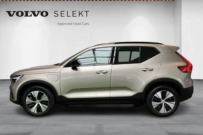 undefined Volvo XC40 fra 2022