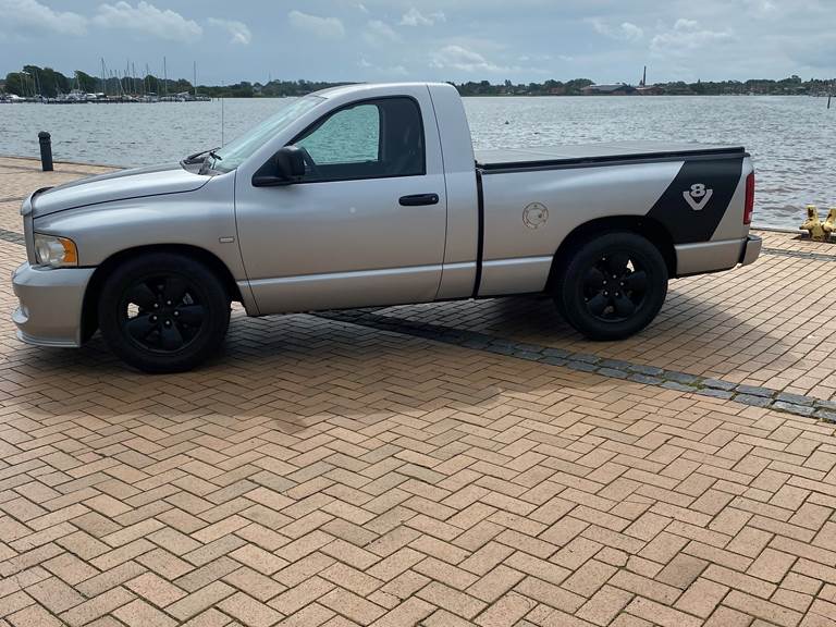 Dodge RAM 1500 4,7 4, 7liters V8