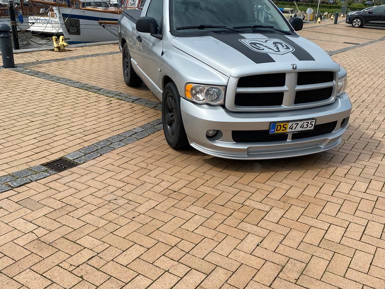 Dodge RAM 1500 4,7 4, 7liters V8