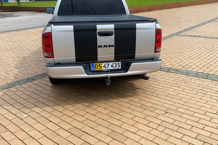 undefined Dodge RAM 1500 fra 2004