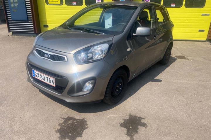 Grå Kia Picanto fra 2013