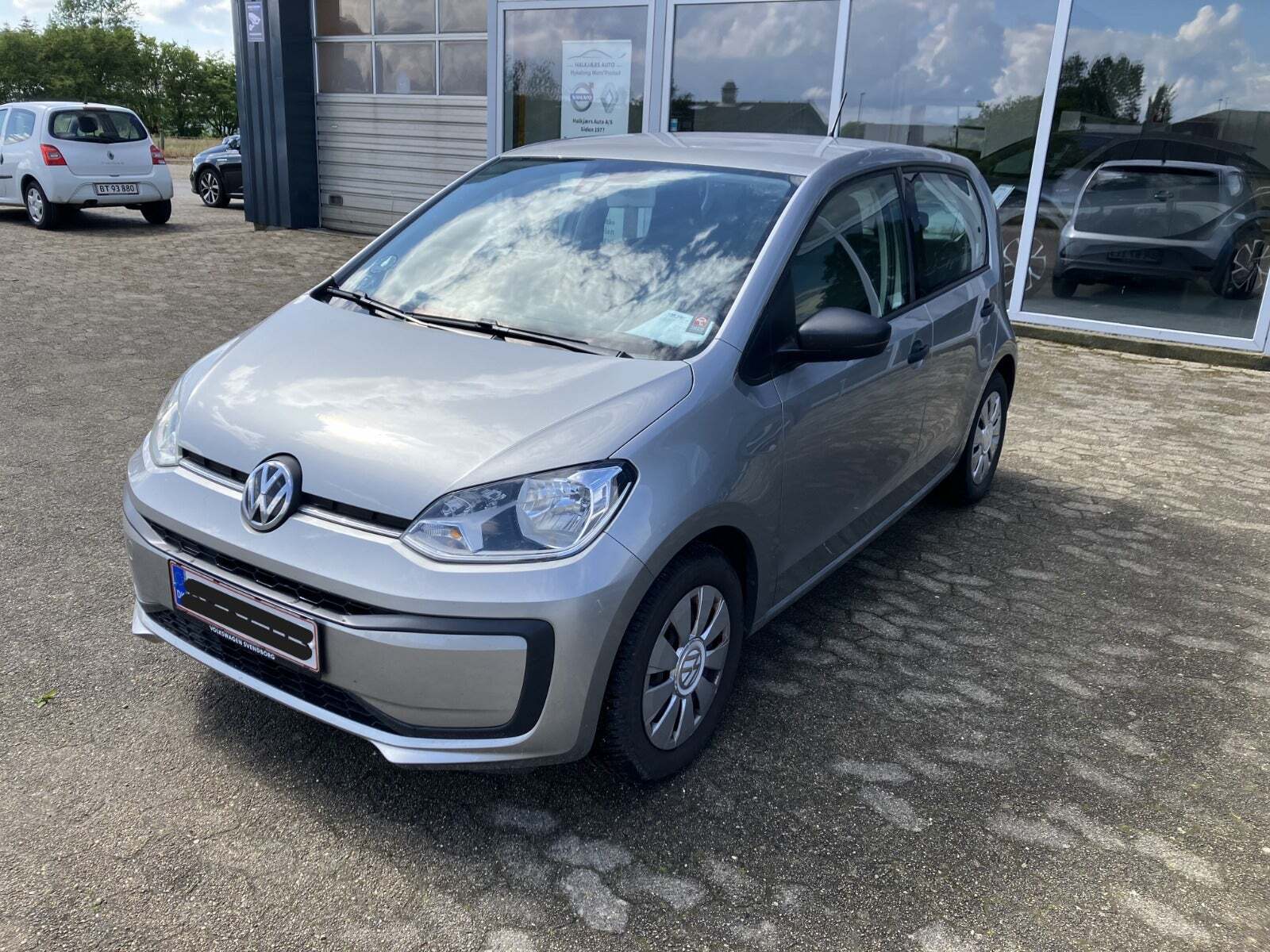 Sølv VW UP! fra 2017