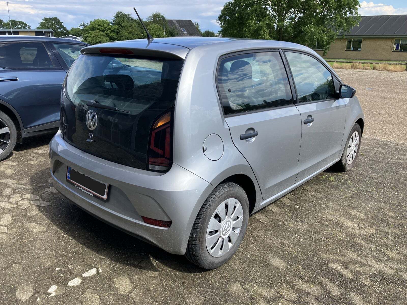 Sølv VW UP! fra 2017