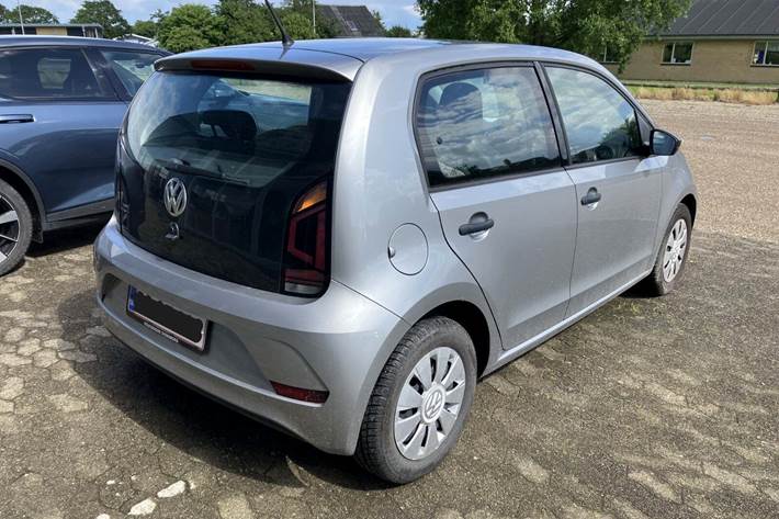 Sølv VW UP! fra 2017