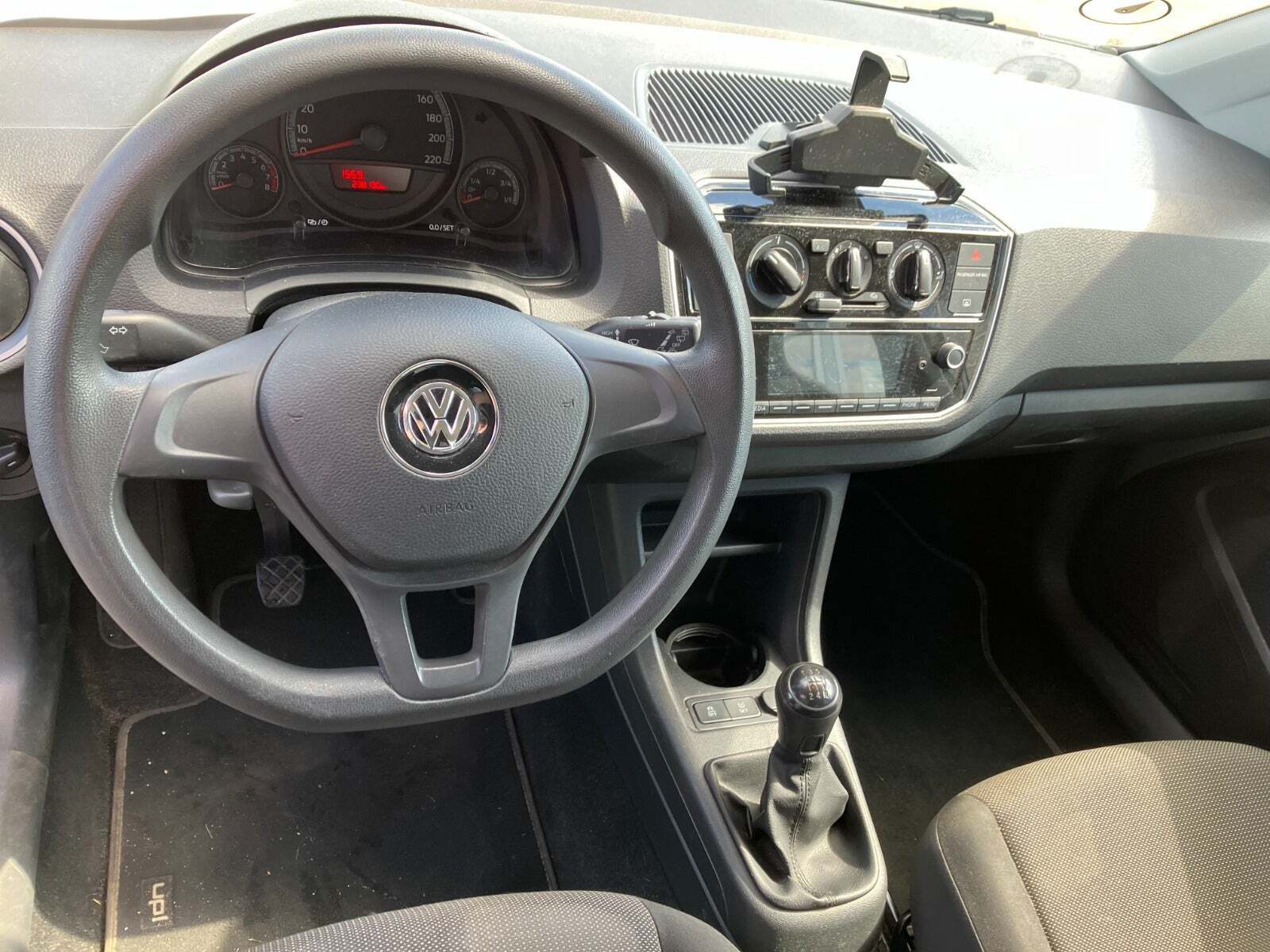 Sølv VW UP! fra 2017