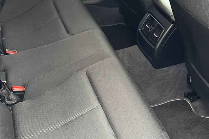 Sort BMW 4-serie fra 2015