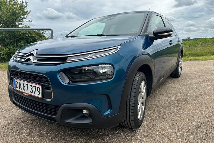 Turquoise Citroën C4 Cactus fra 2019