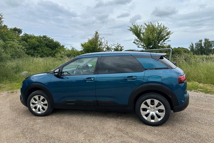 Turquoise Citroën C4 Cactus fra 2019